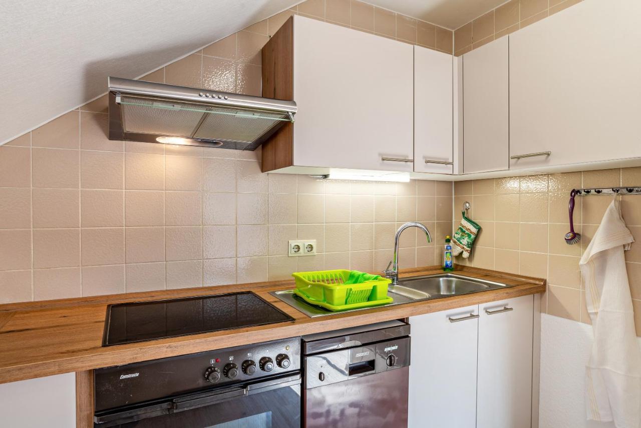 Haus Guenter Und Valeria Apartment Gossersweiler-Stein Luaran gambar