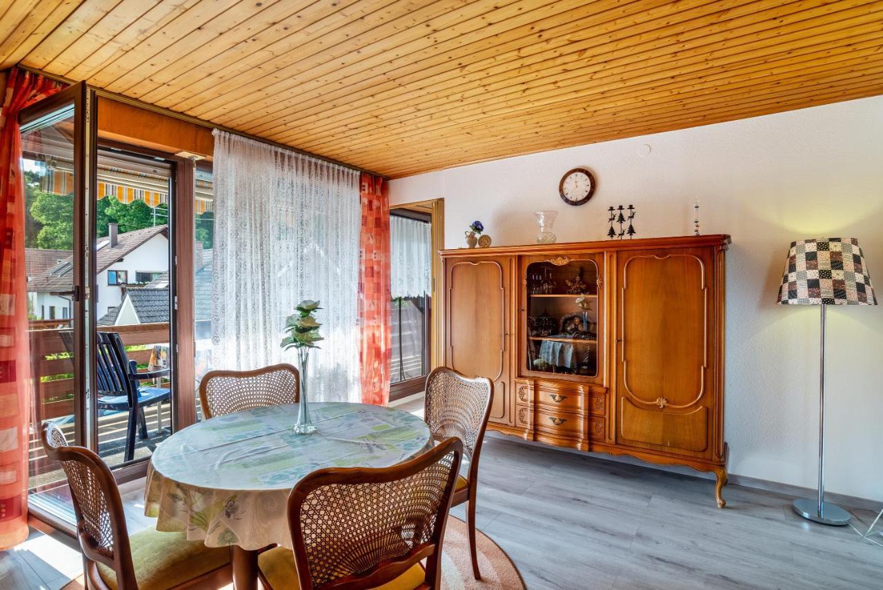 Haus Guenter Und Valeria Apartment Gossersweiler-Stein Luaran gambar