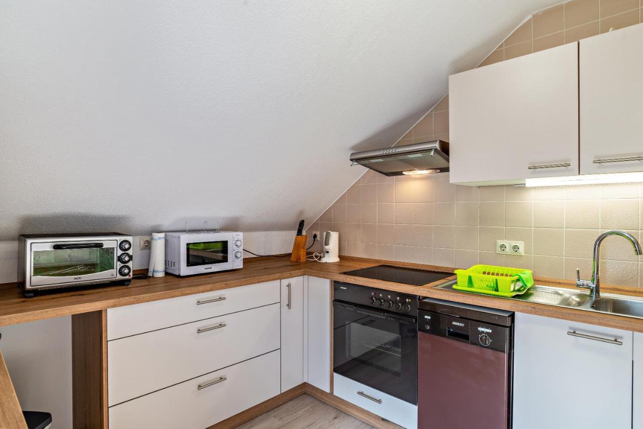Haus Guenter Und Valeria Apartment Gossersweiler-Stein Luaran gambar