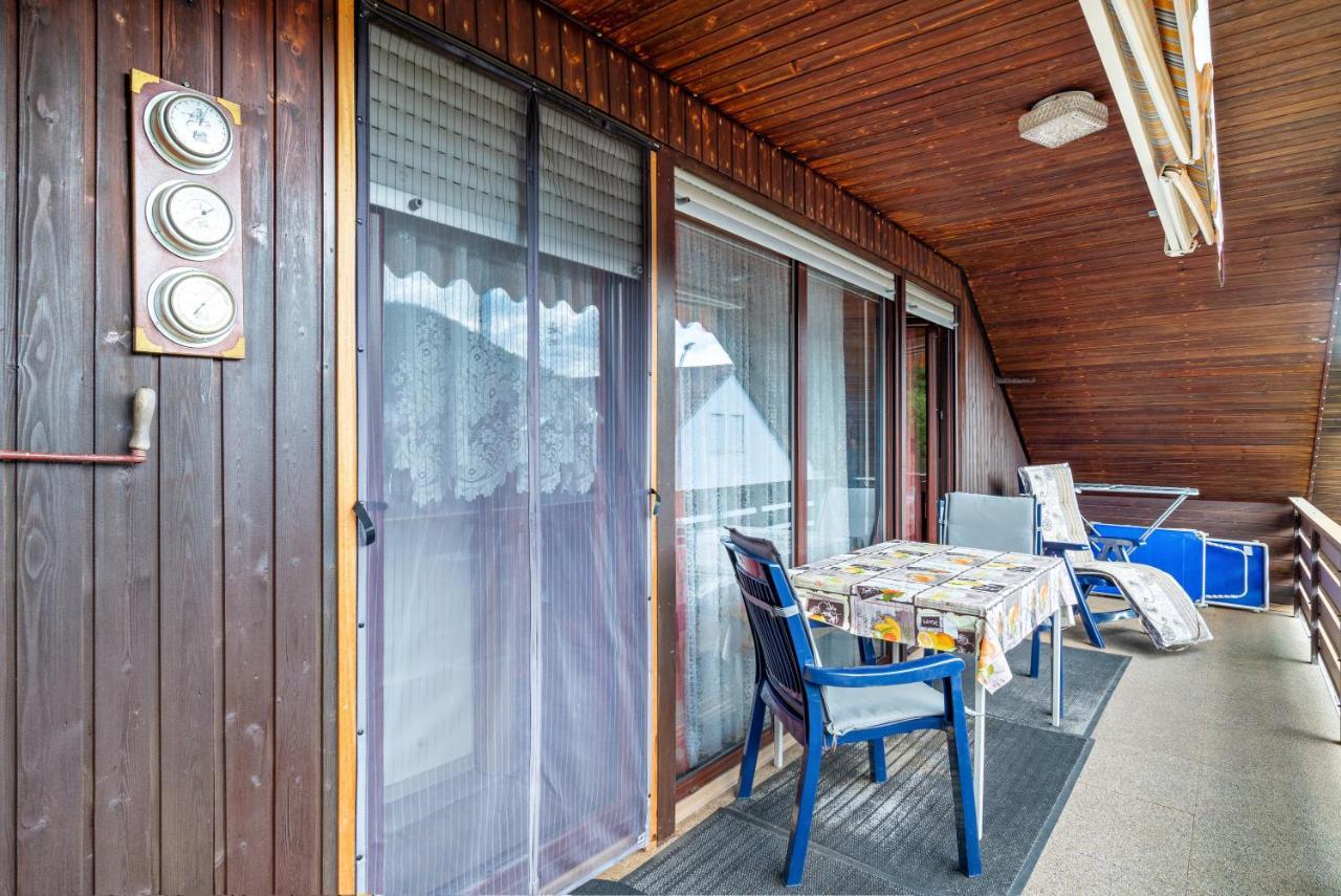 Haus Guenter Und Valeria Apartment Gossersweiler-Stein Luaran gambar